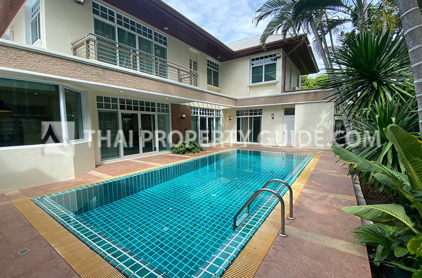 House with Private Pool for rent in Sathorn (near Shrewsbury International School Bangkok, Riverside)
