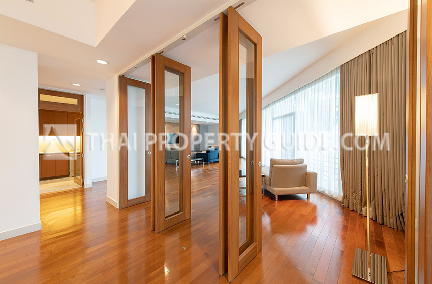 Penthouse for rent in Sathorn