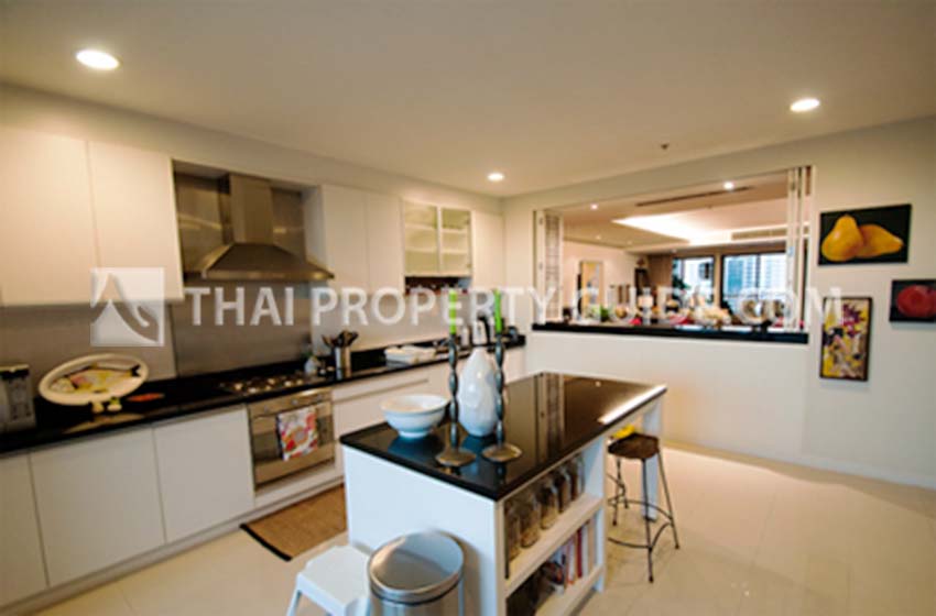 Apartment in Nichada Thani 