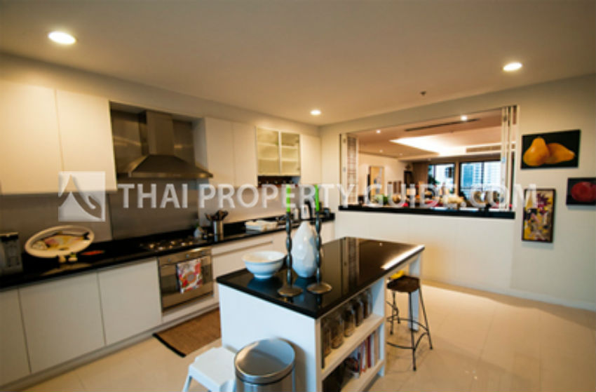 Apartment in Nichada Thani 