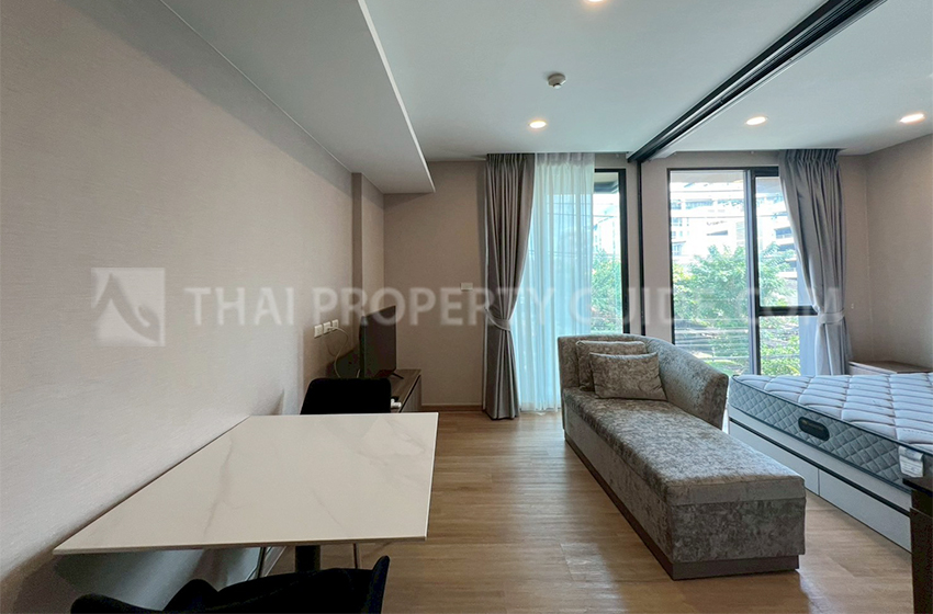 Apartment in New Petchburi 