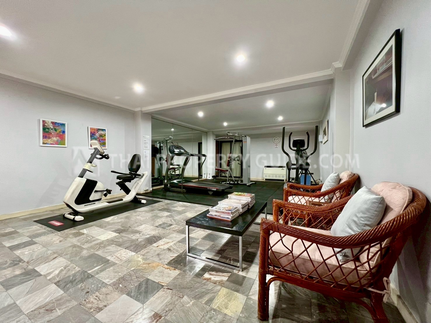 Apartment in Phaholyothin 