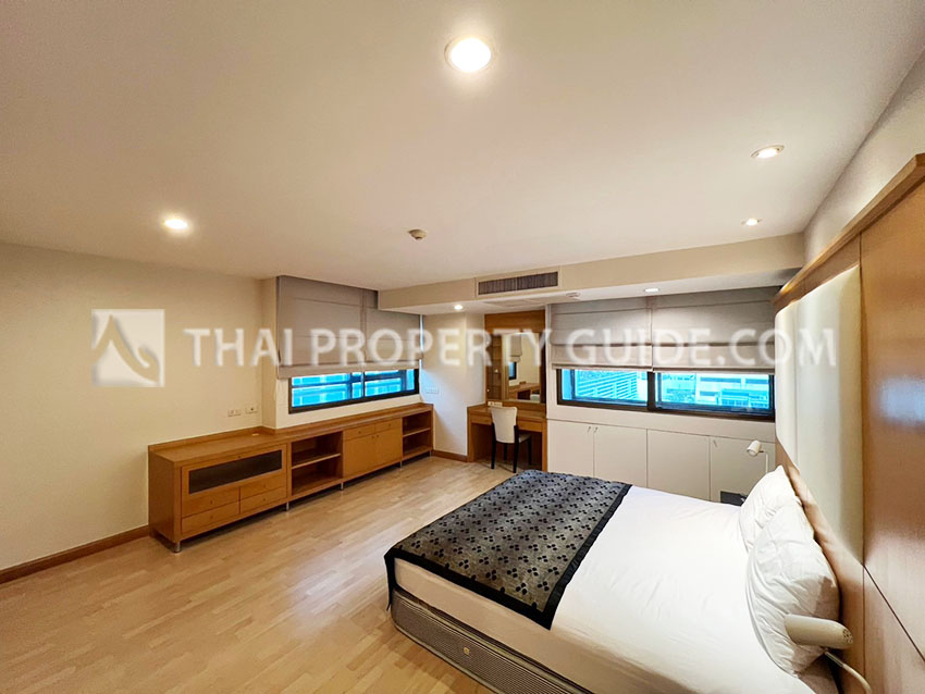 Apartment in Ploenchit 