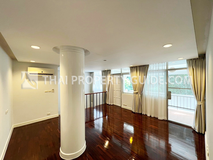 Apartment in Ploenchit 