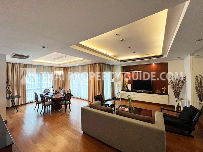 Apartment in Ploenchit 