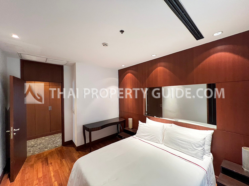 Apartment in Ploenchit 