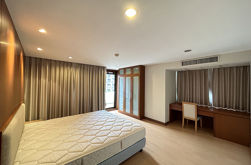 Apartment in Ploenchit 