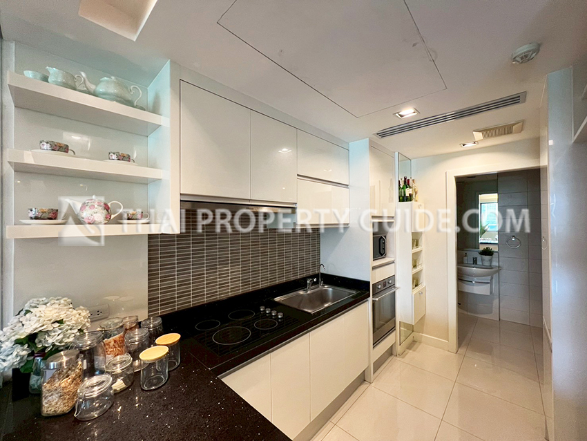 Apartment in Ploenchit 