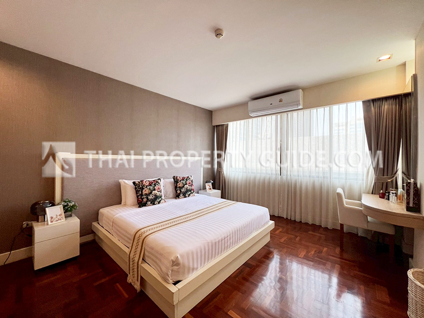 Apartment in Ploenchit 