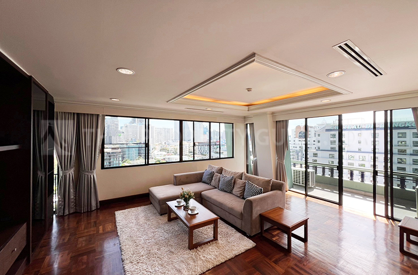 Apartment for rent in Ploenchit