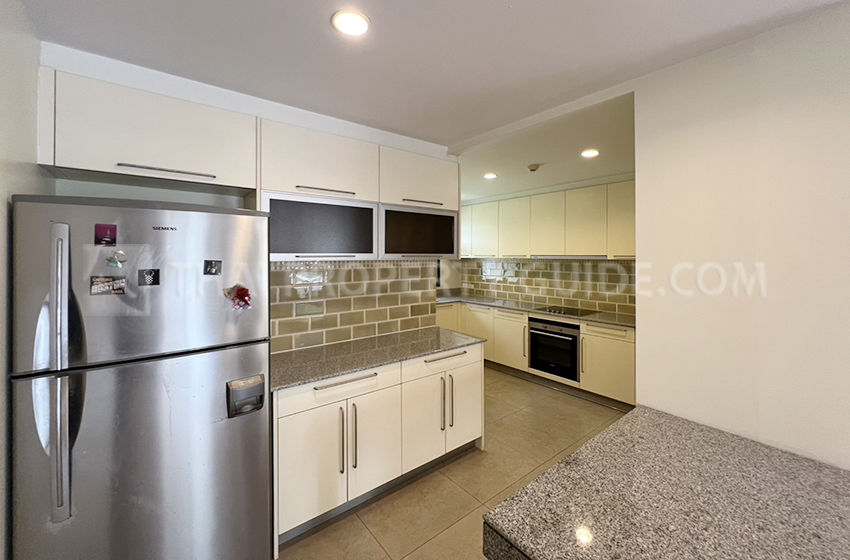 Apartment in Ploenchit 
