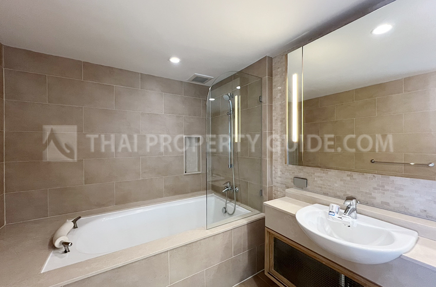 Apartment in Ploenchit 