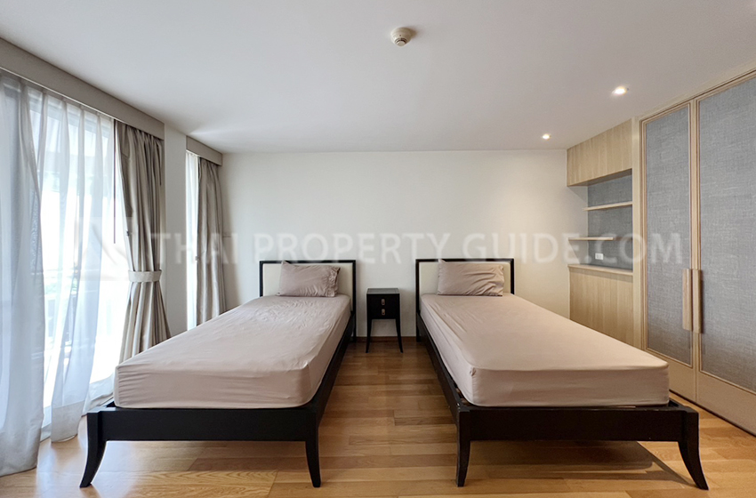Apartment in Ploenchit 