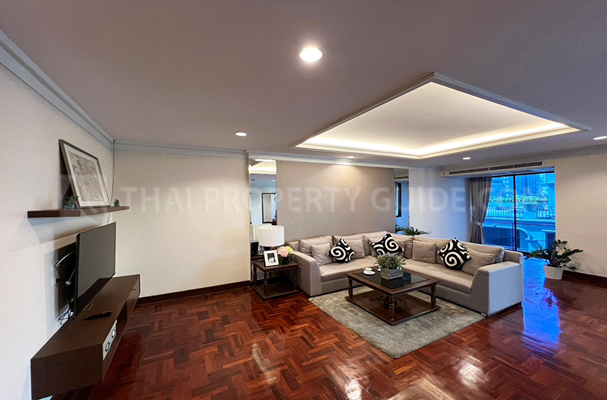 Apartment in Ploenchit 