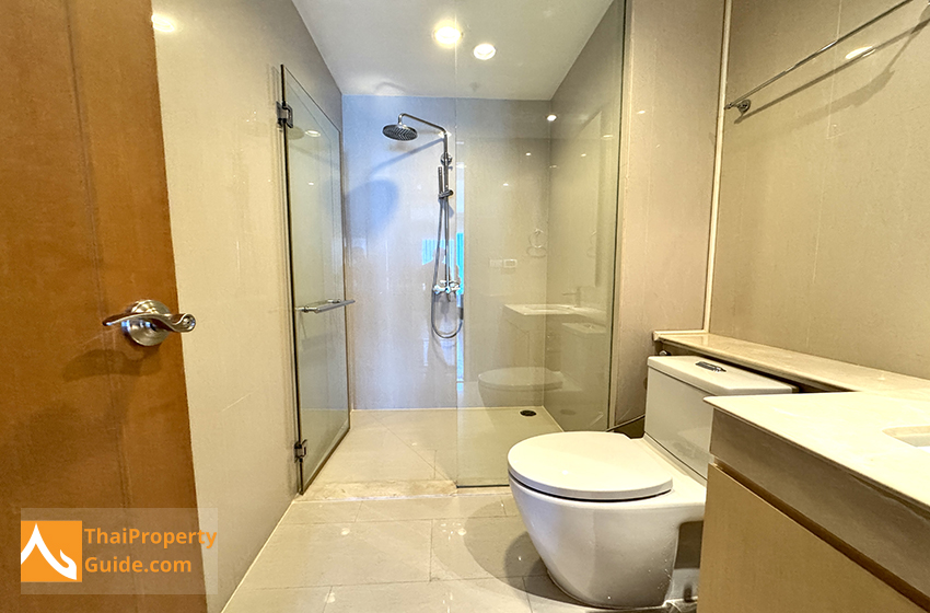 Apartment in Ploenchit 