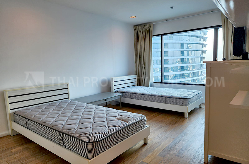 Apartment in Ploenchit 