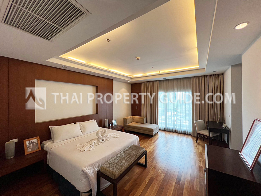 Apartment in Ploenchit 