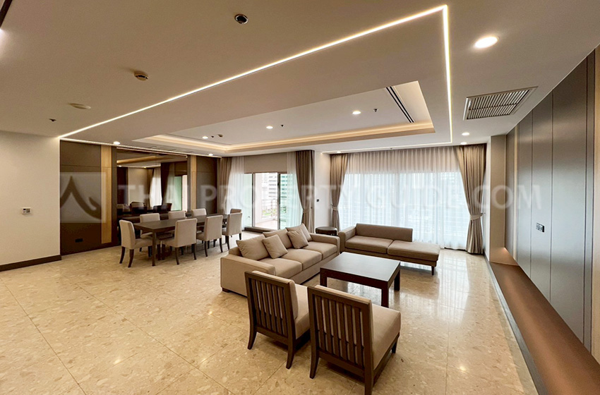 Apartment in Ploenchit 
