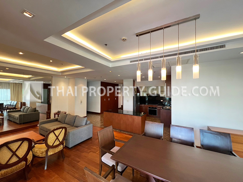 Apartment in Ploenchit 