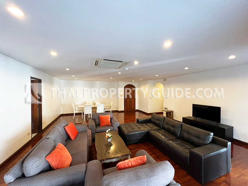 Apartment in Ploenchit 