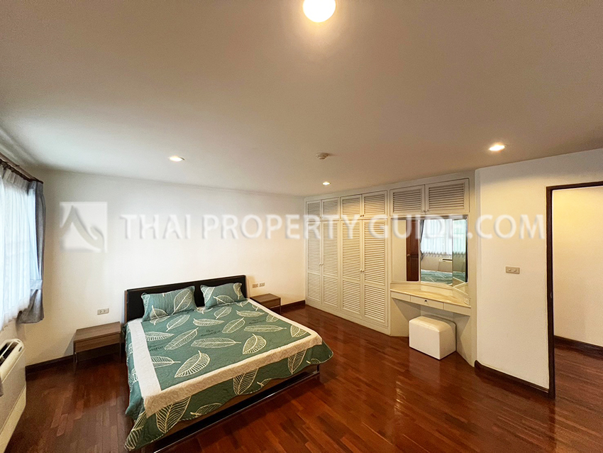 Apartment in Ploenchit 