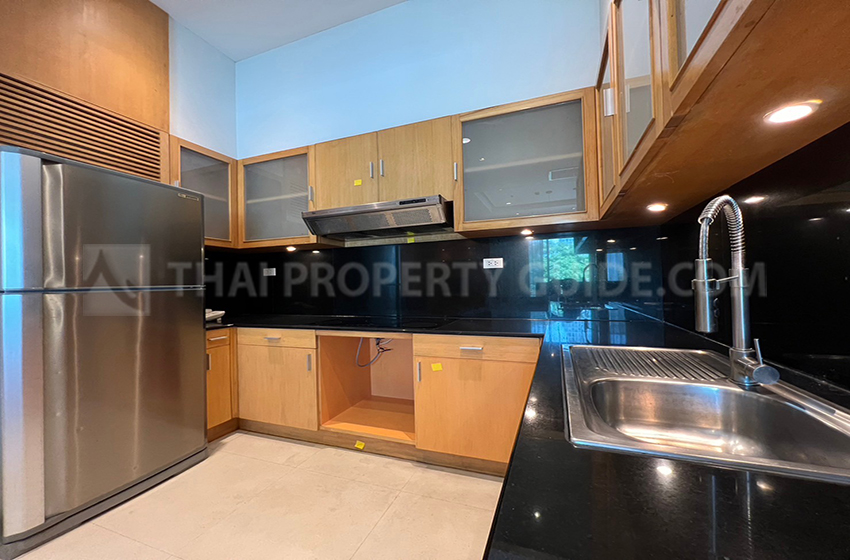 Apartment in Ploenchit 