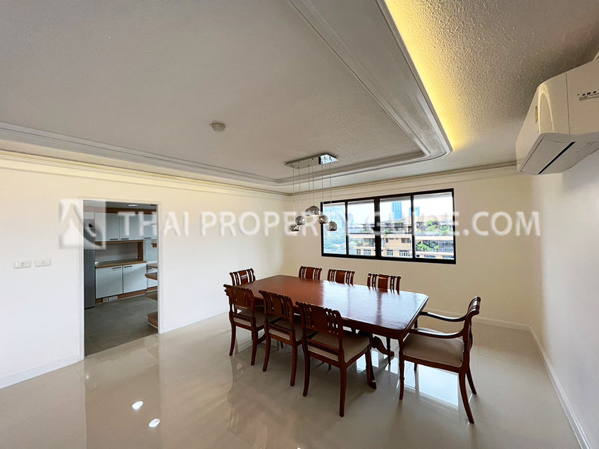 Apartment in Ploenchit 