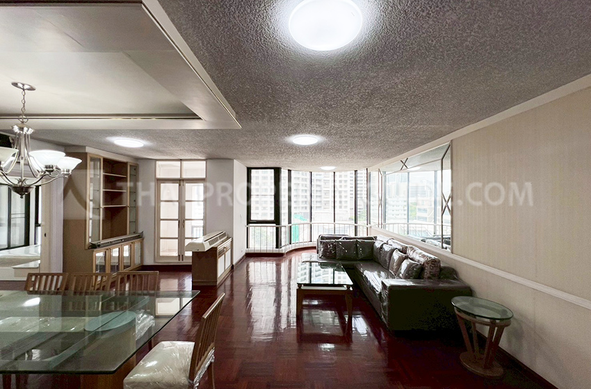 Apartment in Ploenchit 