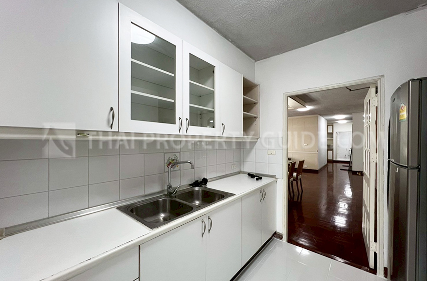 Apartment in Ploenchit 