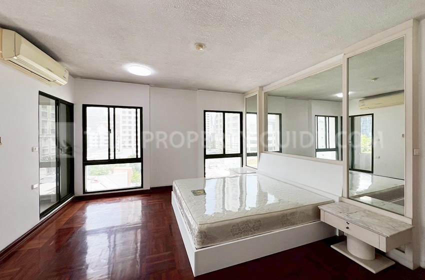Apartment in Ploenchit 