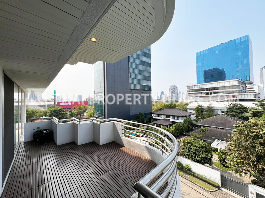 Apartment in Sathorn 