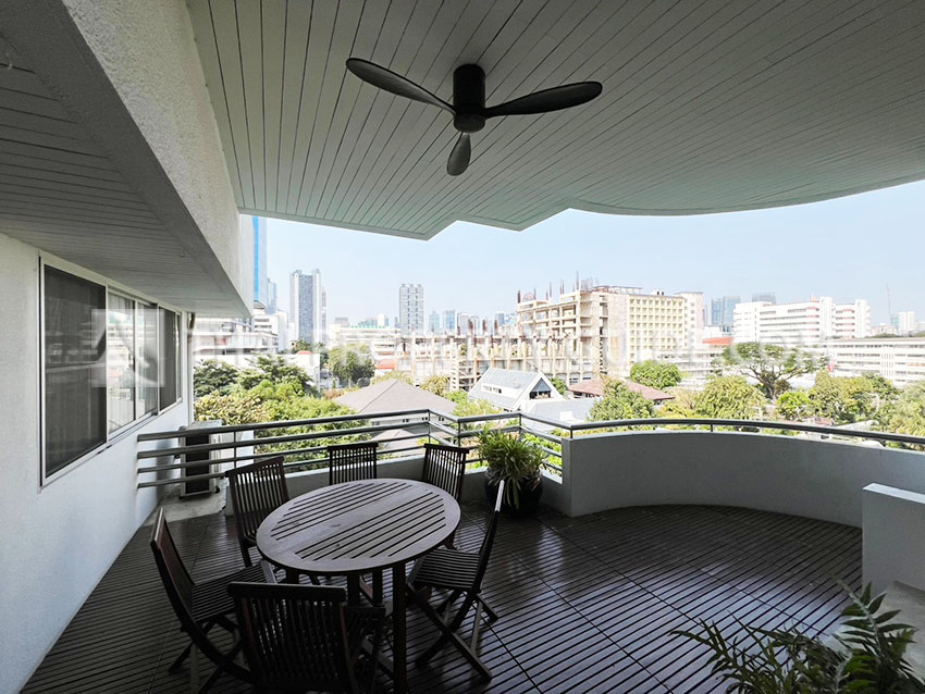 Apartment in Sathorn 