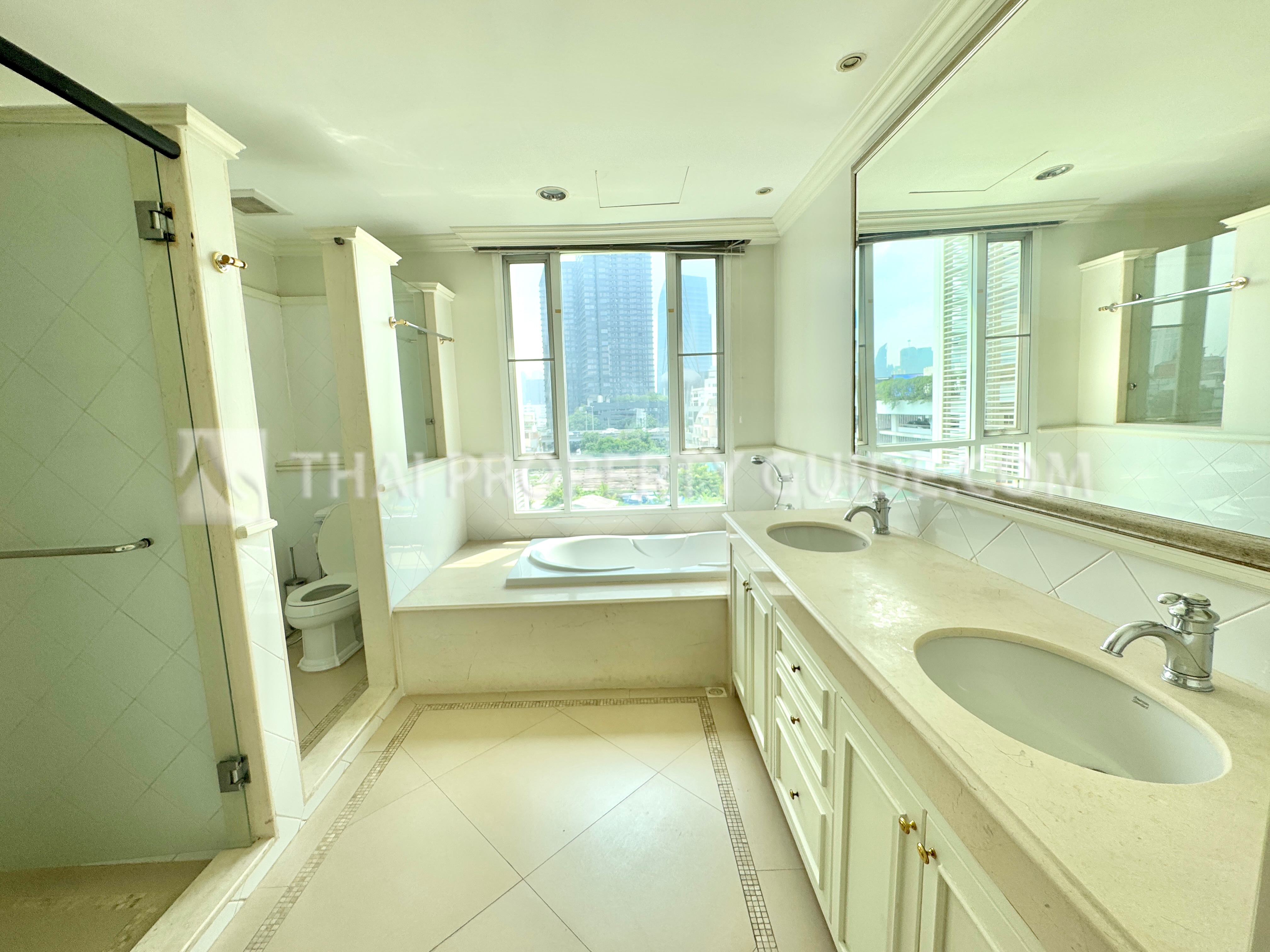 Apartment in Sathorn 