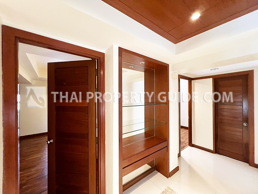 Apartment in Sathorn 