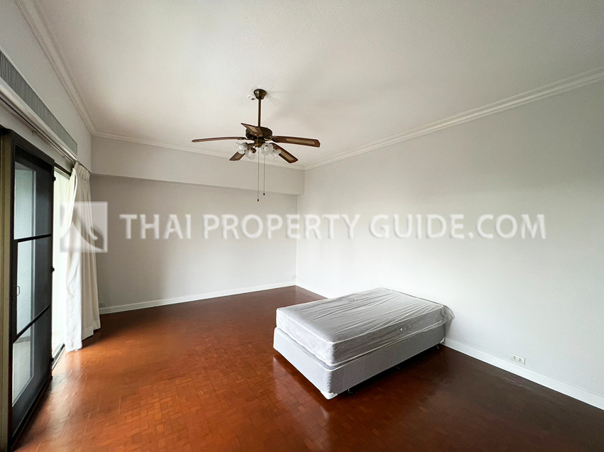 Apartment in Sathorn 