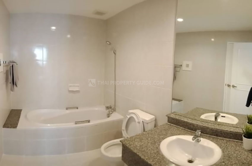 Apartment in Sathorn 