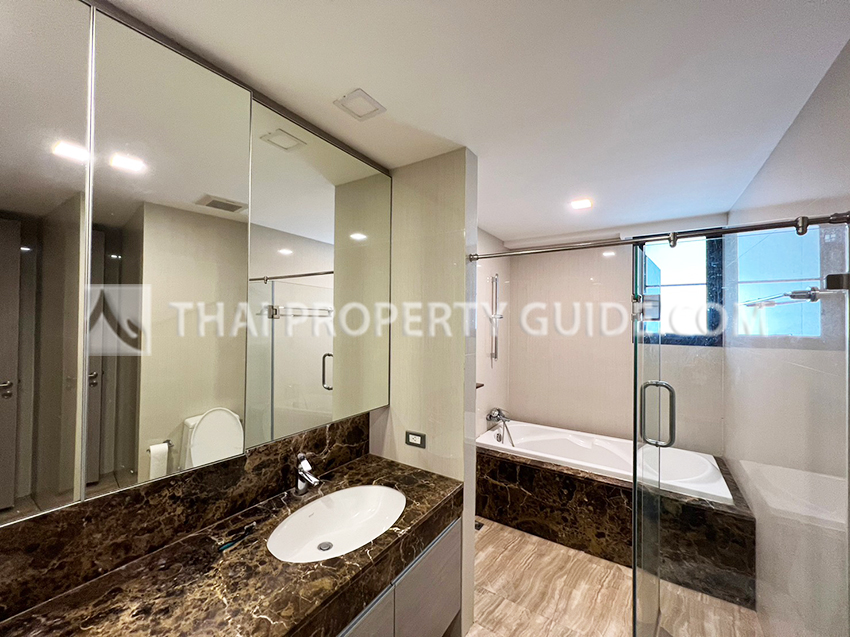 Apartment in Sathorn 