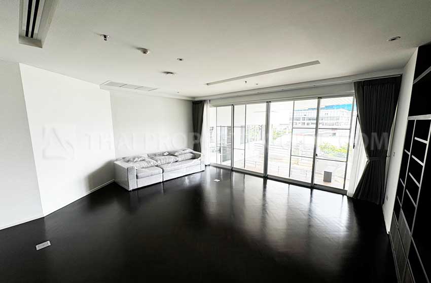 Apartment in Sathorn 