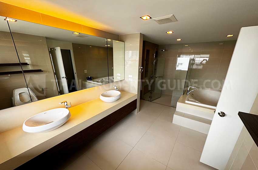 Apartment in Sathorn 