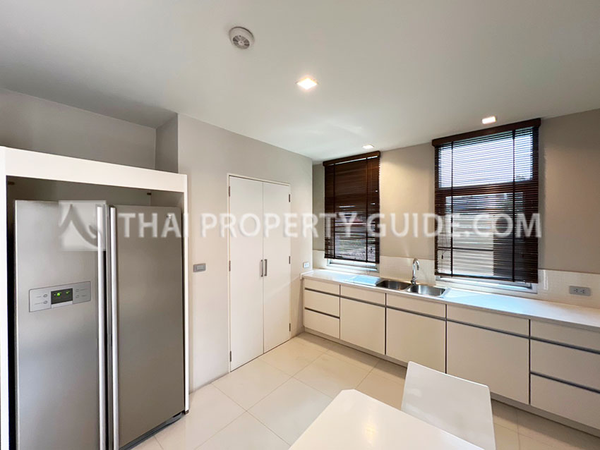 Apartment in Sathorn 