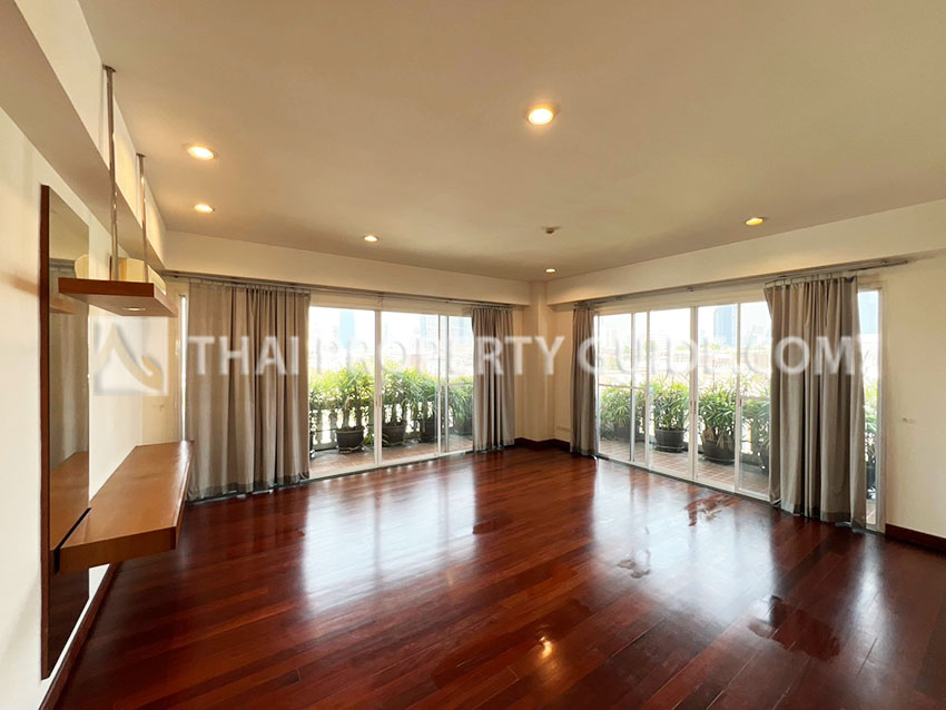 Apartment in Sathorn 