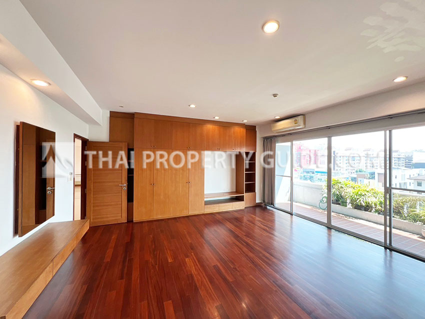 Apartment in Sathorn 