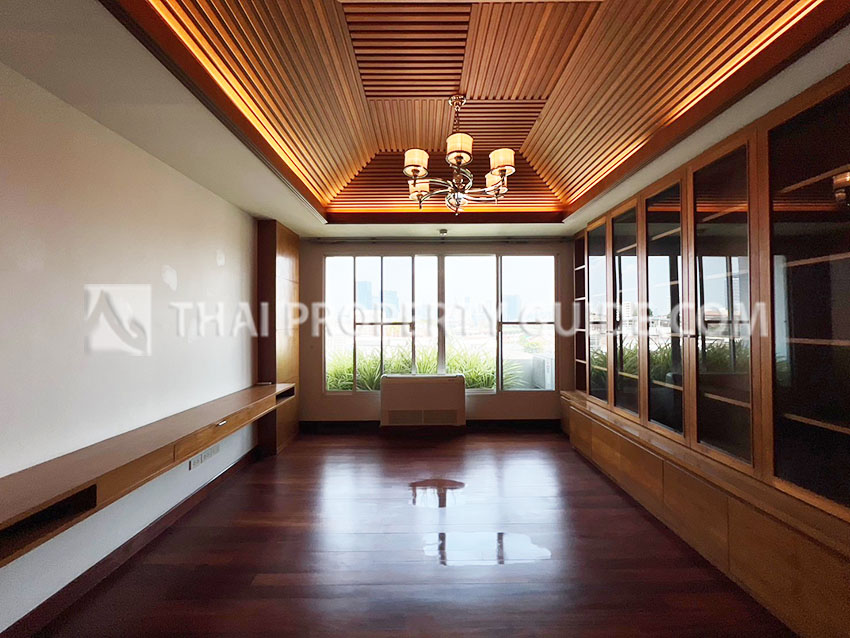 Apartment in Sathorn 