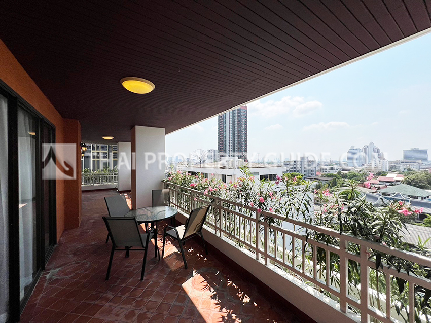 Apartment in Sathorn 