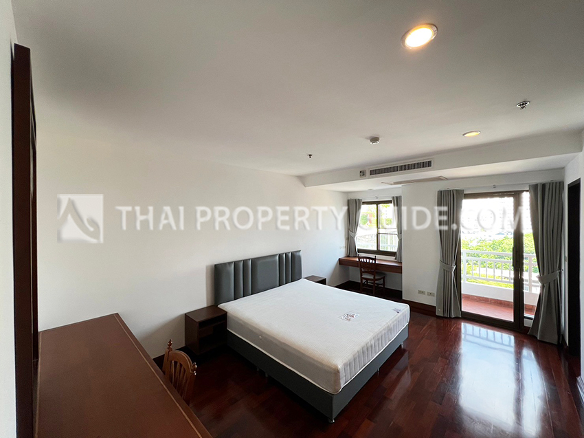 Apartment in Sathorn 