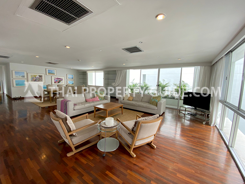 Apartment in Sathorn 