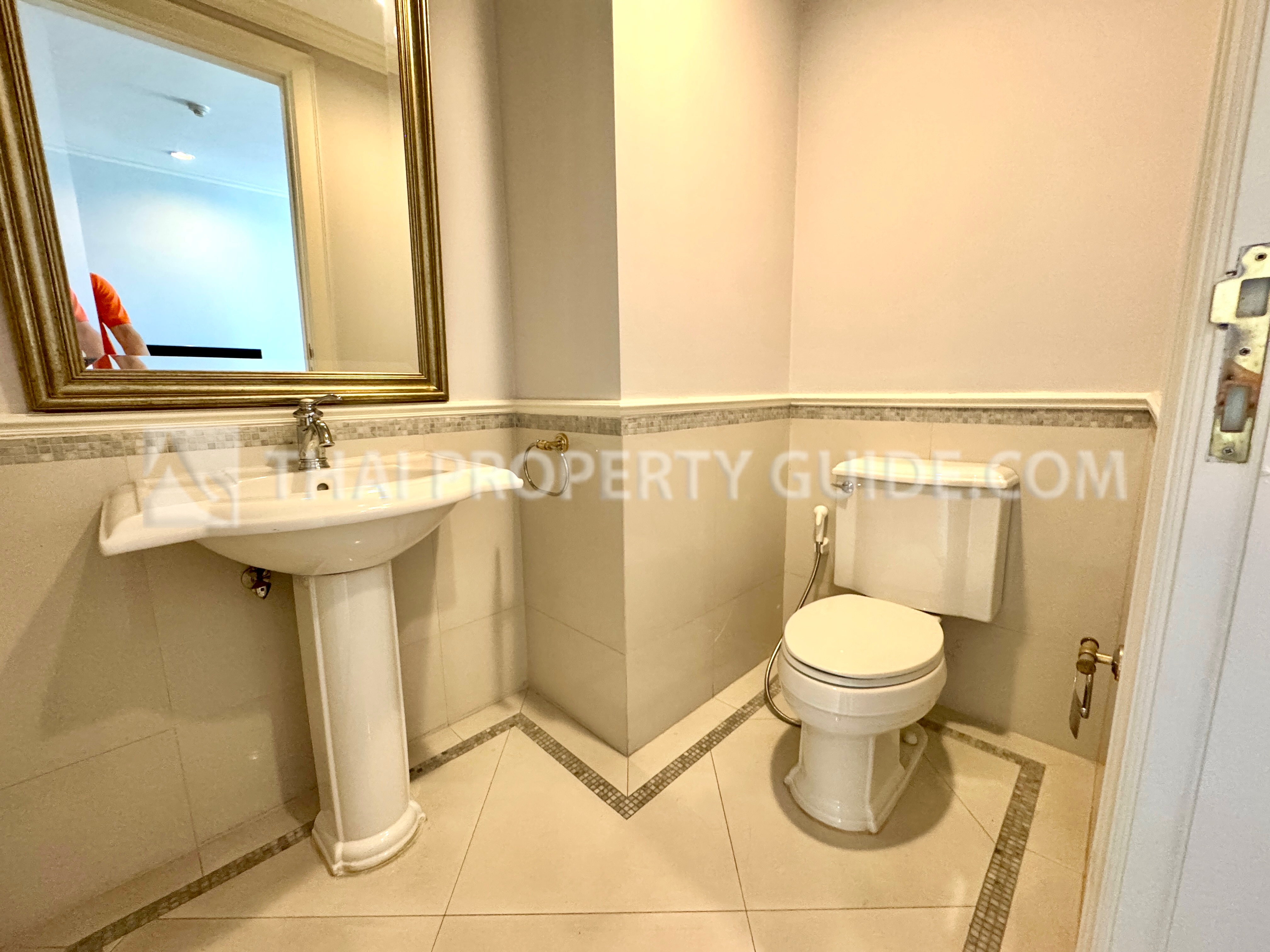 Apartment in Sathorn 