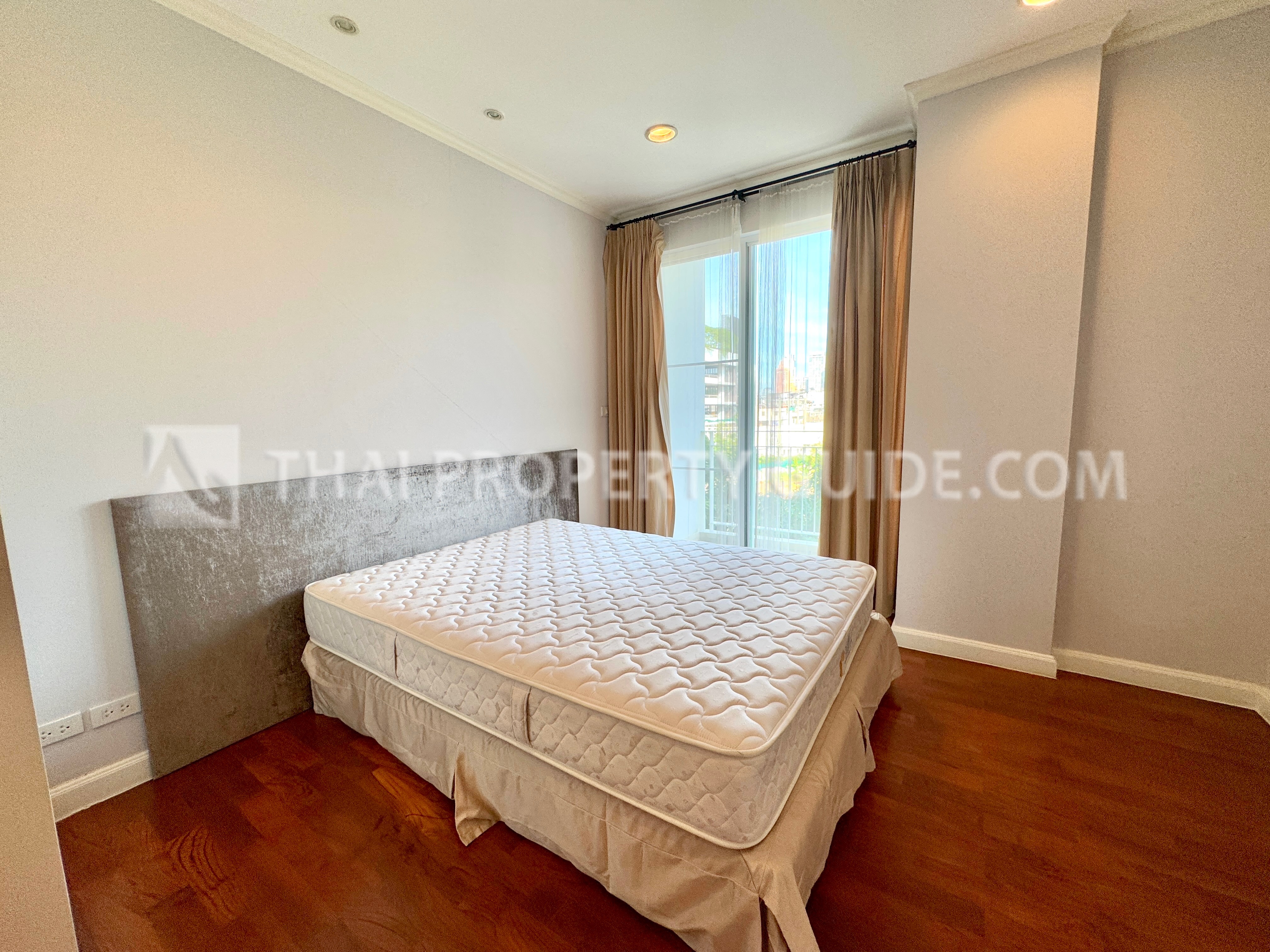 Apartment in Sathorn 