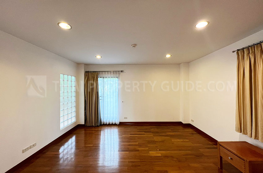 Apartment in Sathorn 