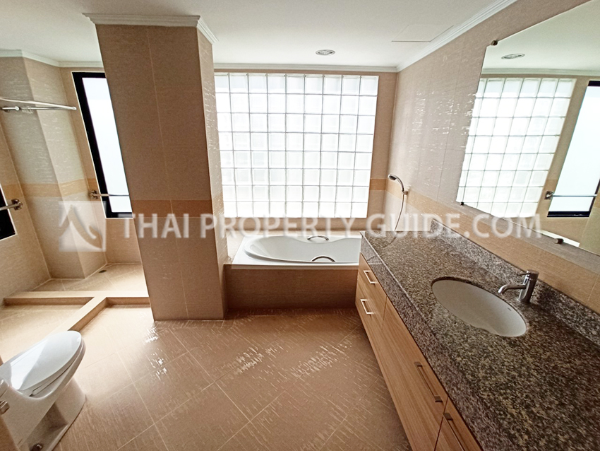 Apartment in Sathorn 